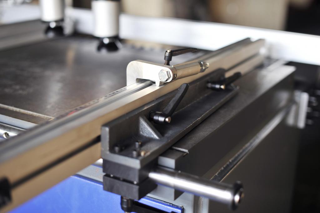 Сверлильно-присадочный станок BM21S